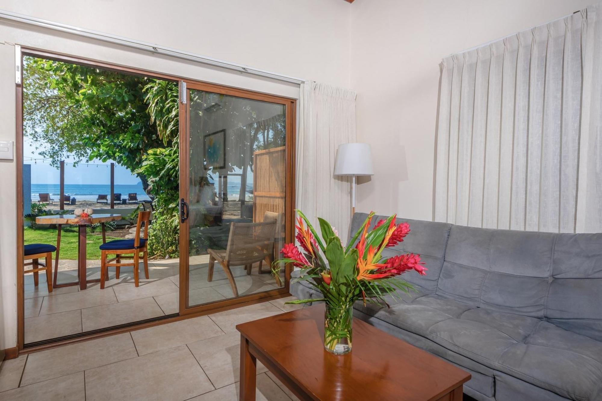 The Coast Beachfront Hotel Tamarindo Rum bild