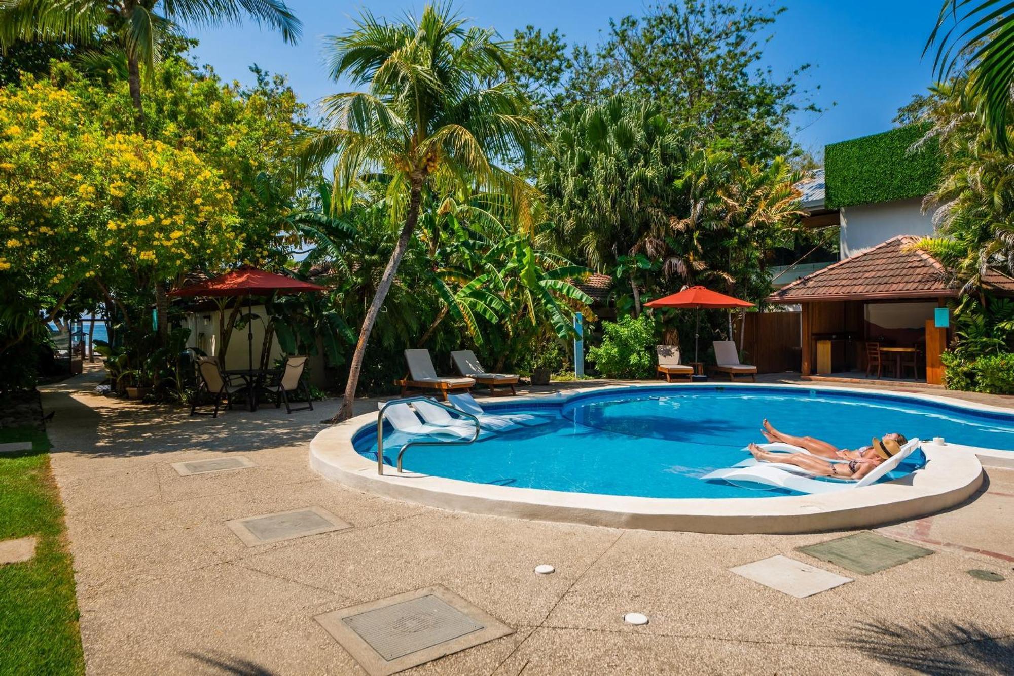 The Coast Beachfront Hotel Tamarindo Exteriör bild