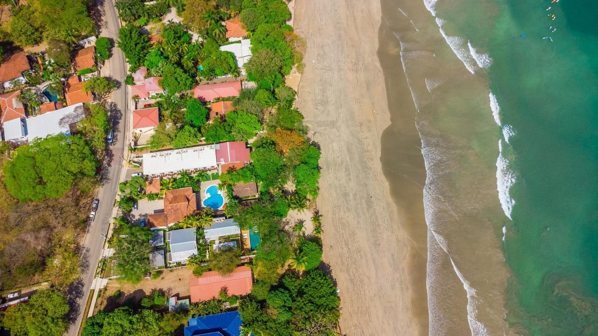 The Coast Beachfront Hotel Tamarindo Exteriör bild