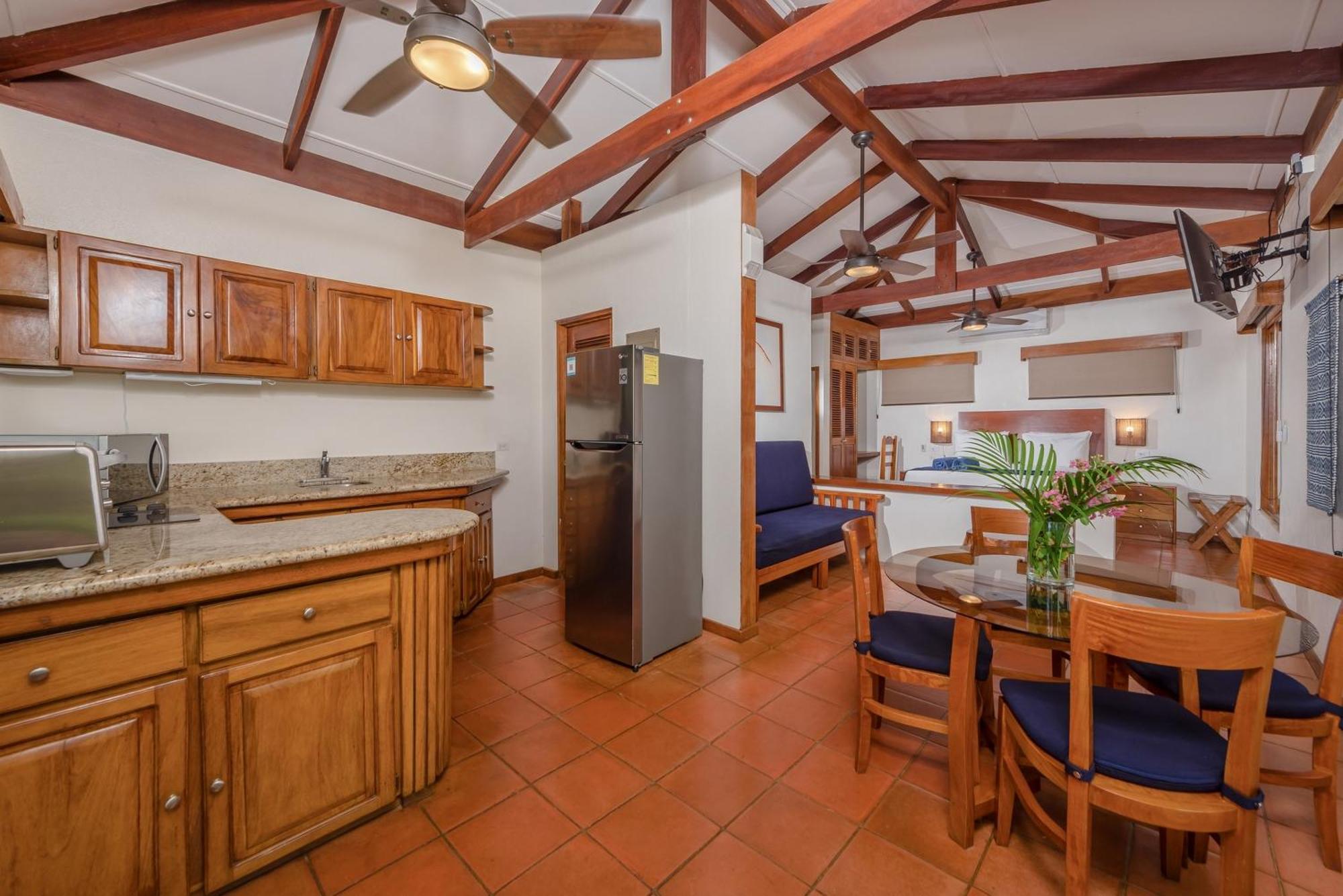 The Coast Beachfront Hotel Tamarindo Rum bild
